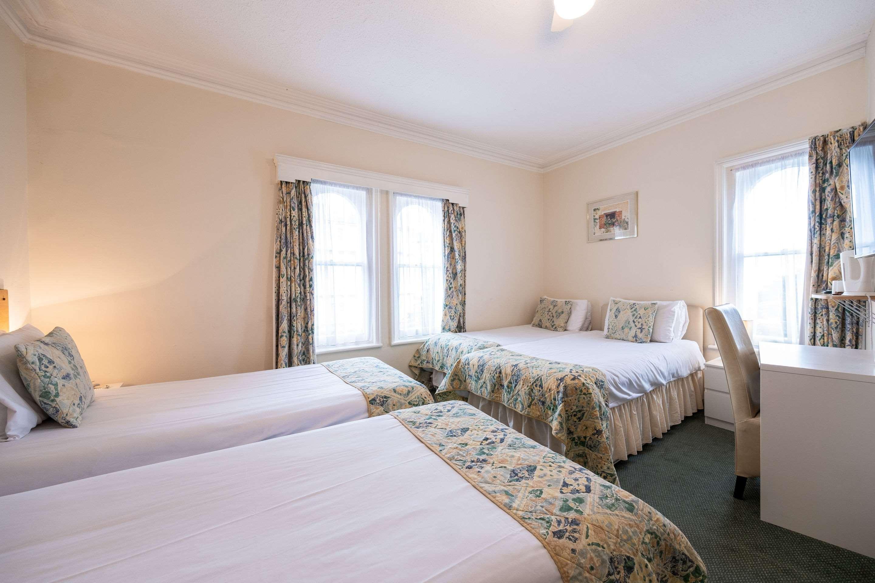 Comfort Hotel 3*